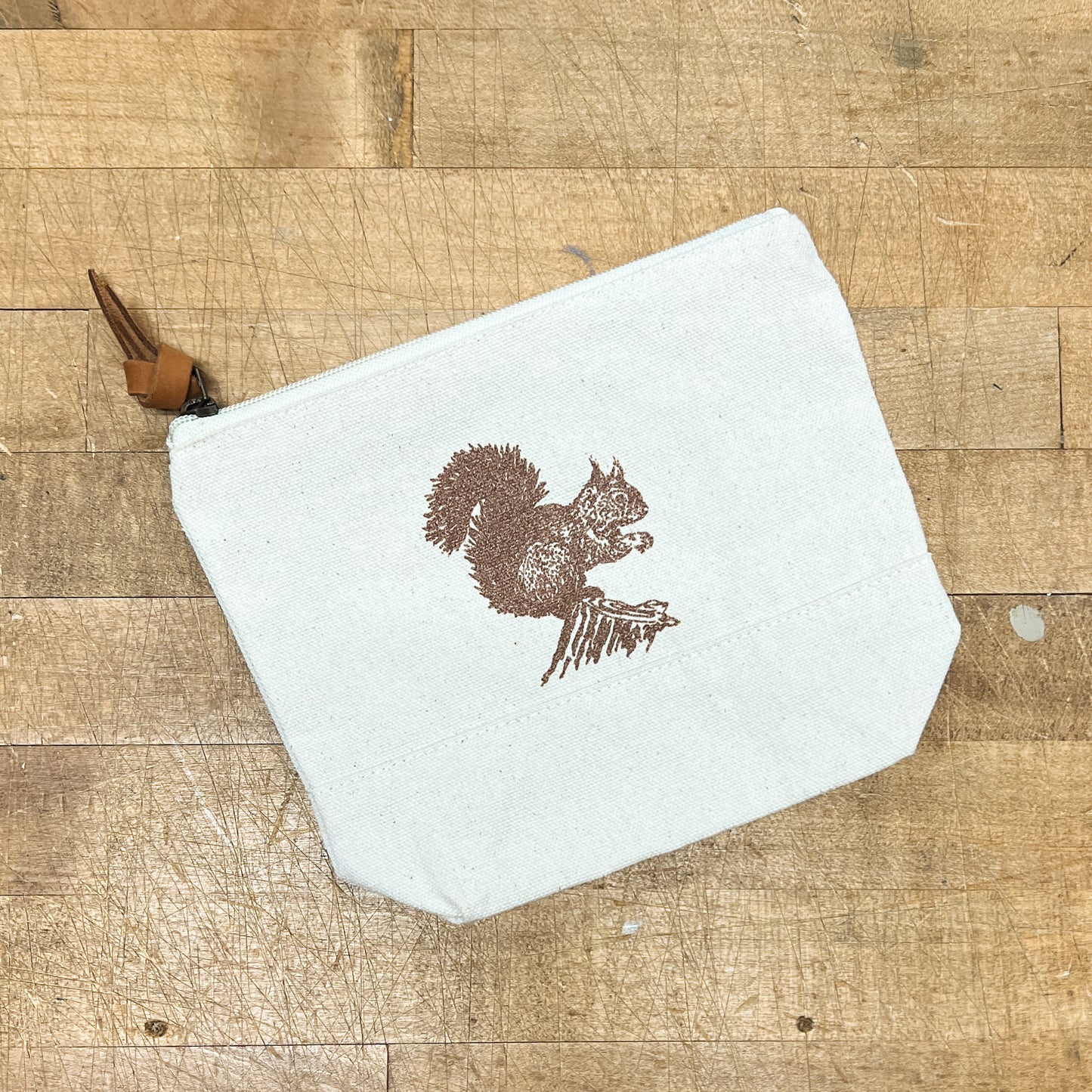 Red Squirrel pouch