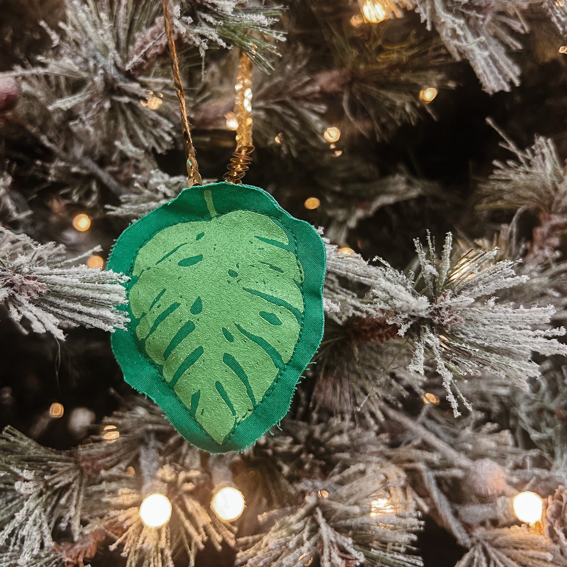 monstera ornament Monstera Leaf Plushie Ornament – cinder + salt